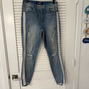Express Relaxed Jeans with Side Stripe Details – Size 26